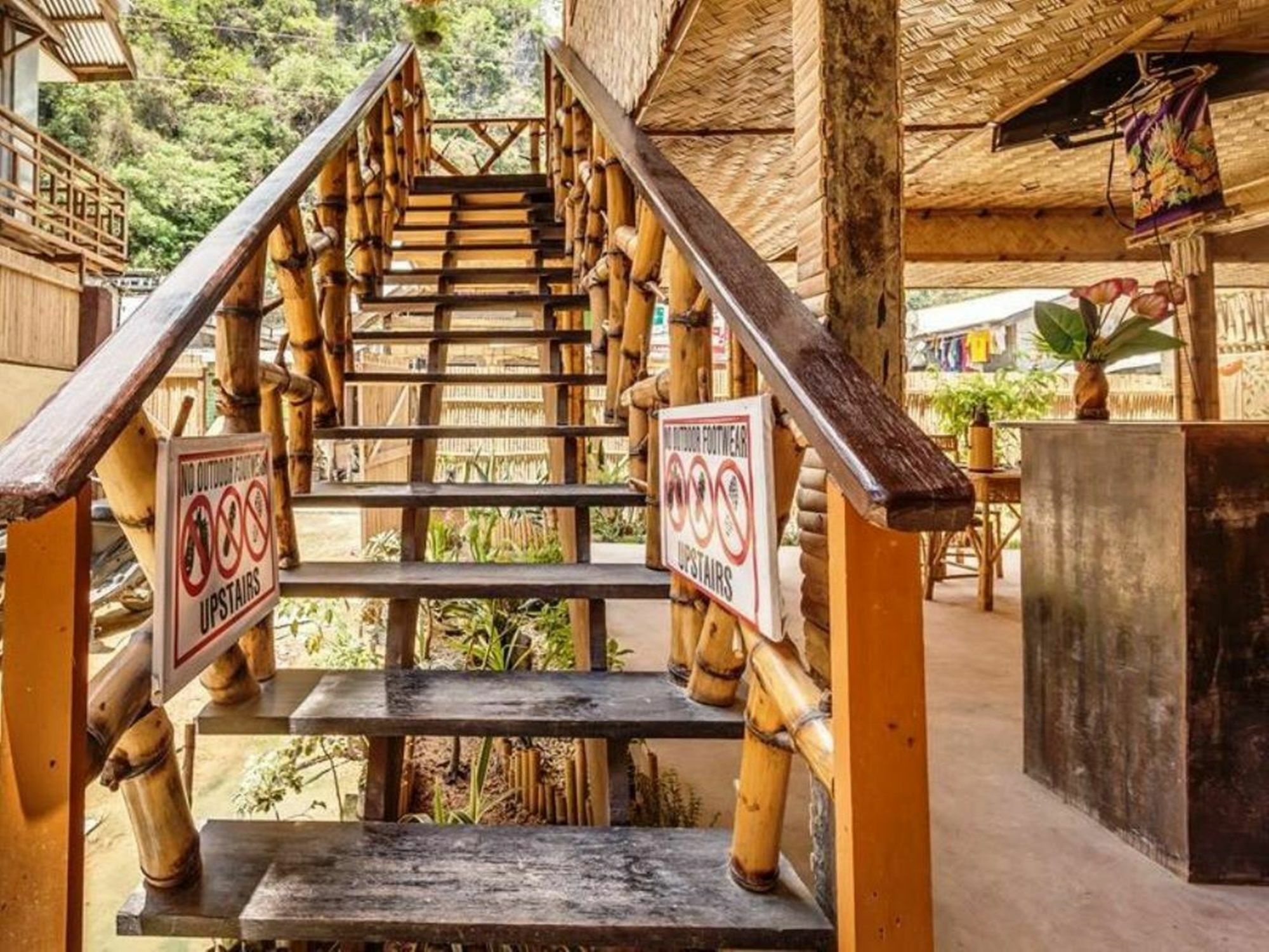 爱妮岛 载德旅馆酒店 外观 照片